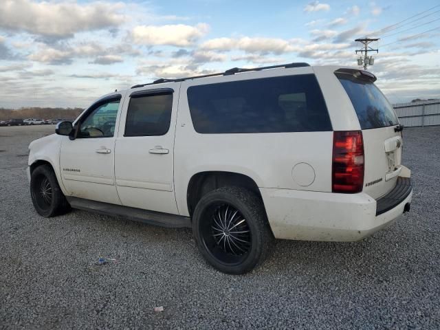 2011 Chevrolet Suburban C1500 LT