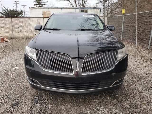 2014 Lincoln MKT