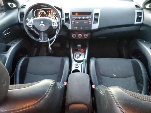 2010 Mitsubishi Outlander SE