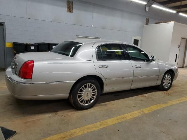 2008 Lincoln Town Car Signature Limited