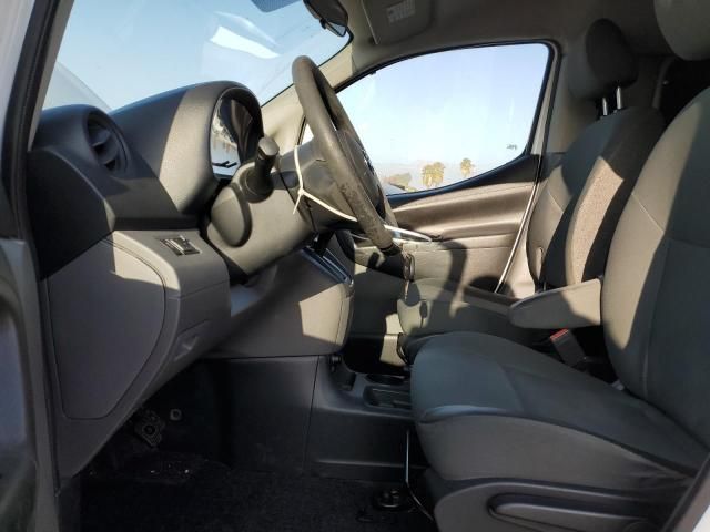 2014 Nissan NV200 2.5S