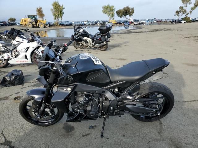 2022 Yamaha MT09 C