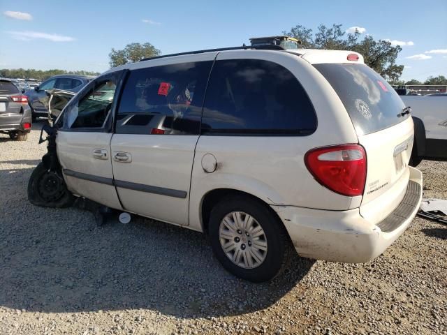 2007 Chrysler Town & Country LX