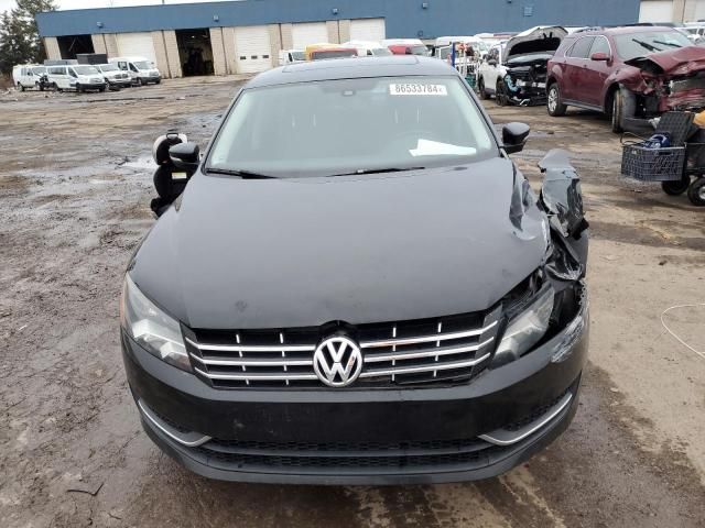 2015 Volkswagen Passat SE