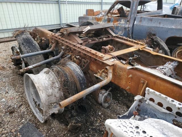 2010 Kenworth Construction T680