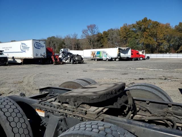 2015 Freightliner Cascadia 125