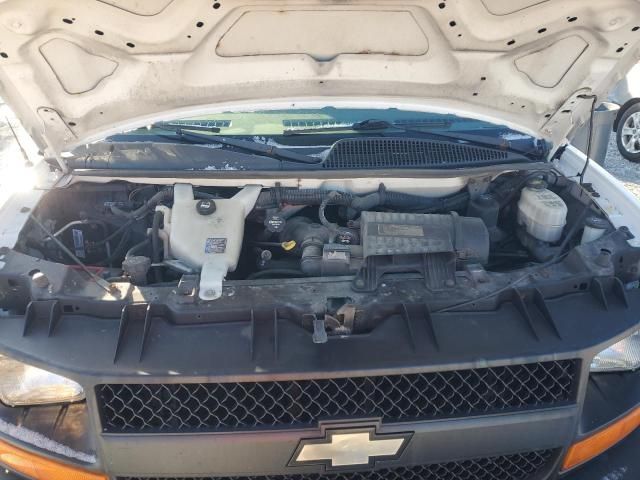 2013 Chevrolet Express G2500