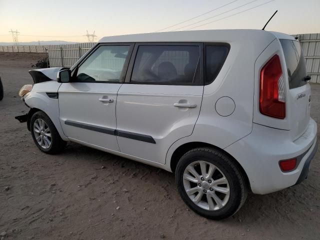 2013 KIA Soul +