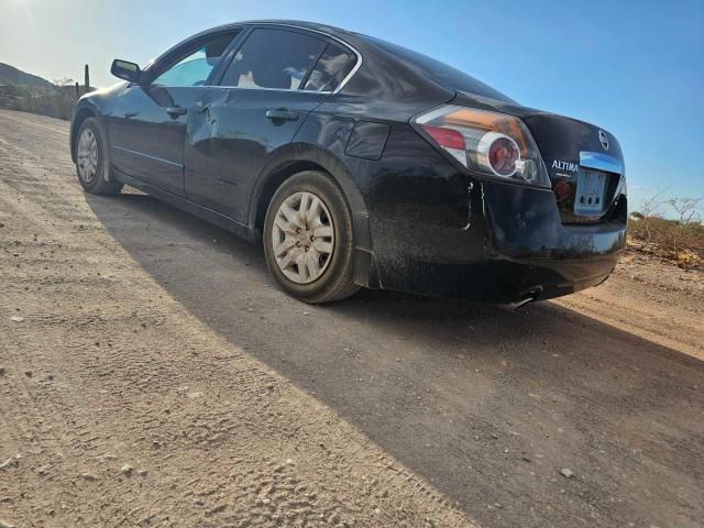 2011 Nissan Altima Base