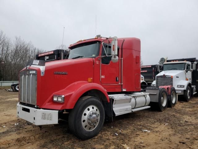 2007 Kenworth Construction T800