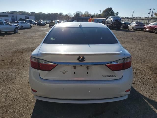 2013 Lexus ES 300H