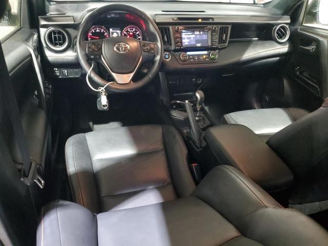 2016 Toyota Rav4 SE