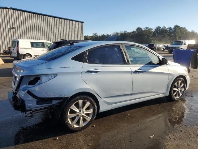 2012 Hyundai Accent GLS