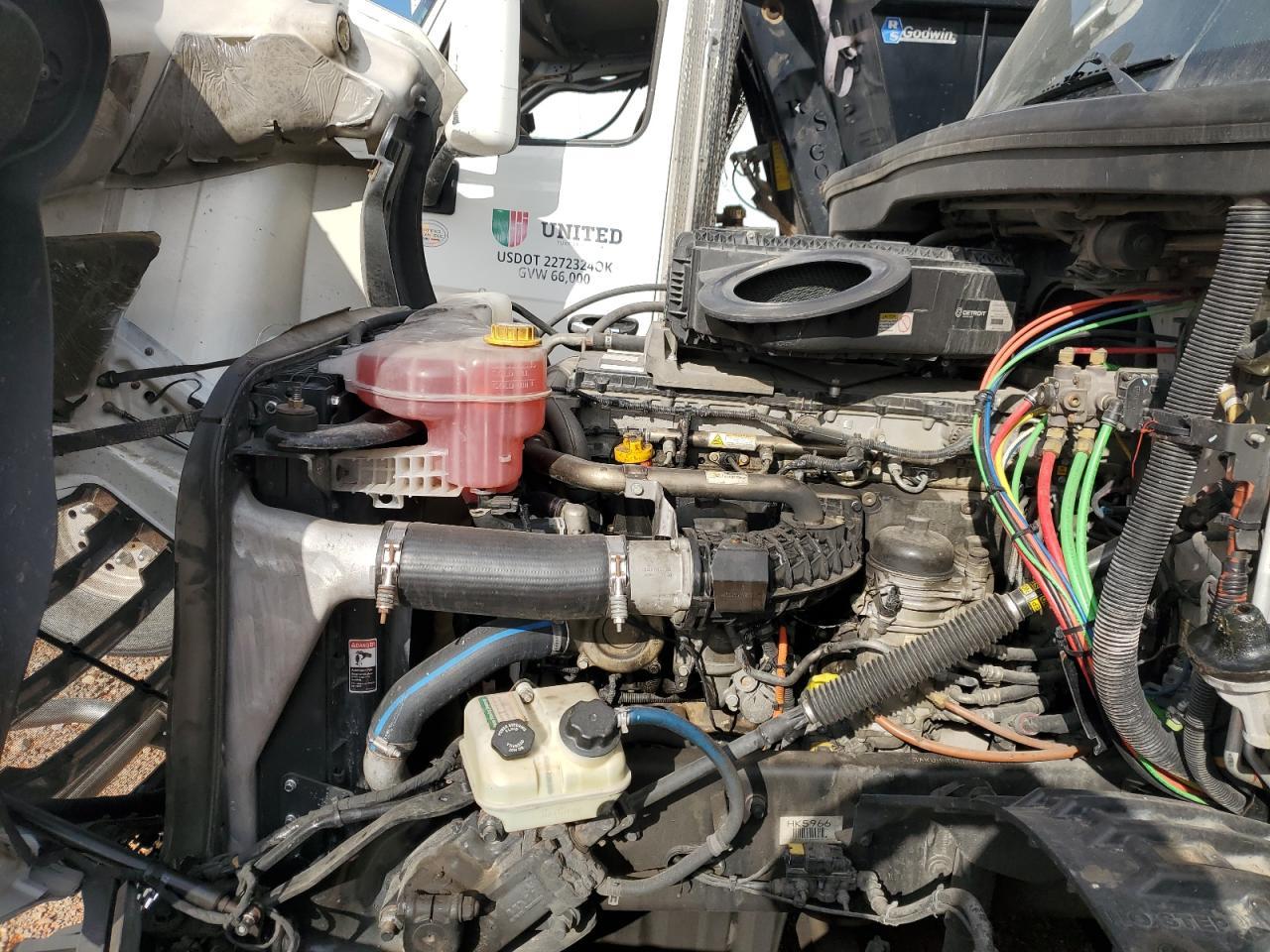 2018 Freightliner Cascadia 126