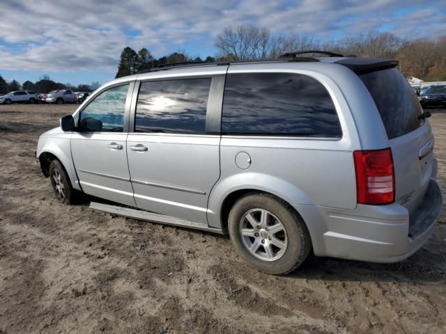 2009 Chrysler Town & Country Touring