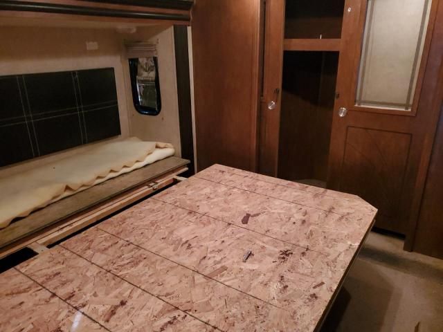 2016 Wildcat Travel Trailer