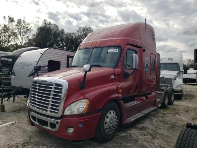 2009 Freightliner Cascadia 125