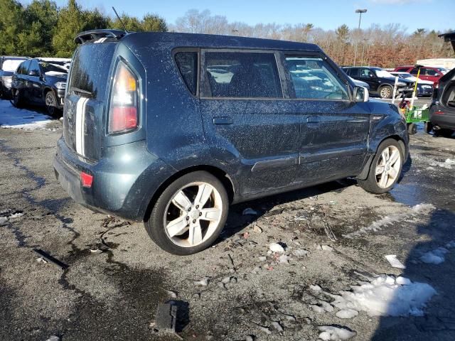 2010 KIA Soul +