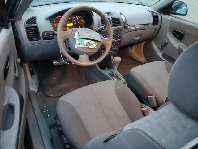 2004 Hyundai Accent GL