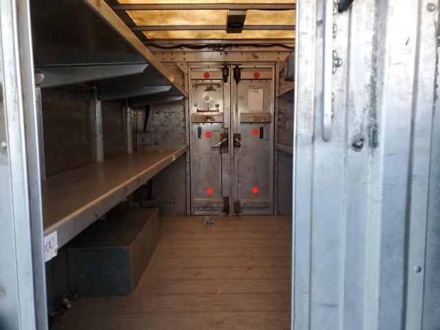 2009 Freightliner Chassis M Line WALK-IN Van