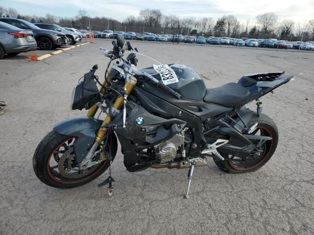 2018 BMW S 1000 R