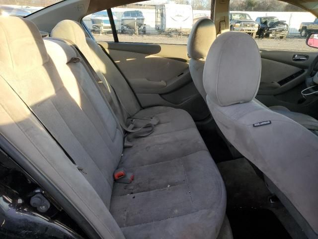 2010 Nissan Altima Base