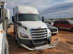 2018 Freightliner Cascadia 126