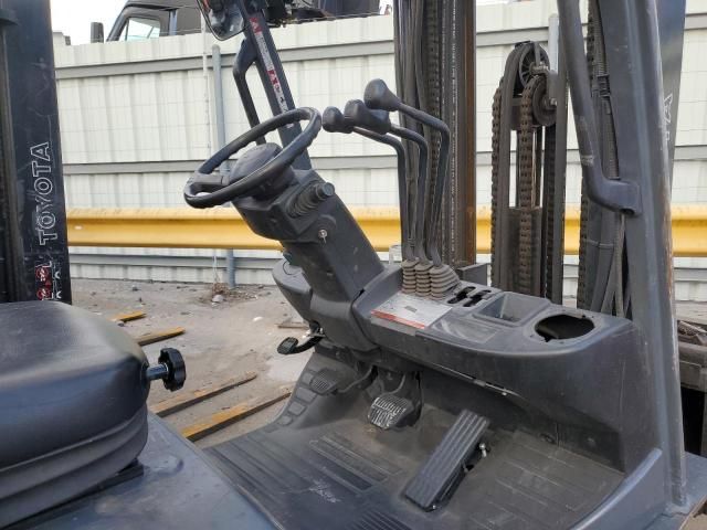 2008 Toyota Fork Lift