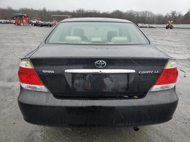 2005 Toyota Camry LE