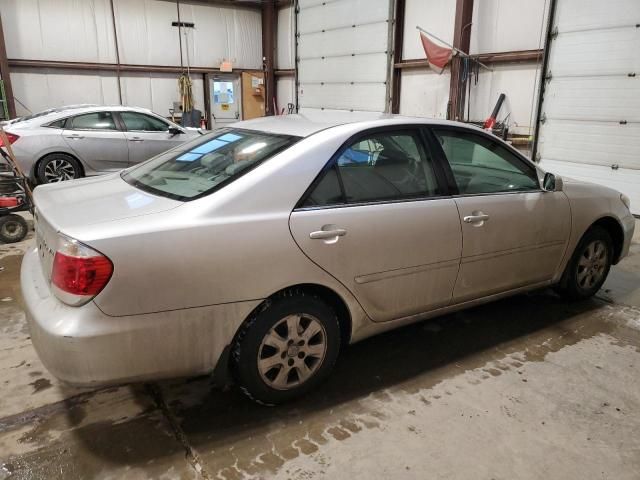 2005 Toyota Camry LE