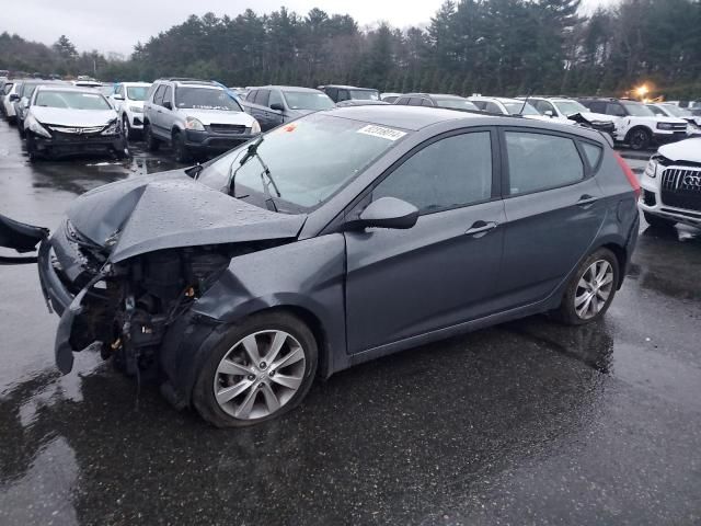 2012 Hyundai Accent GLS