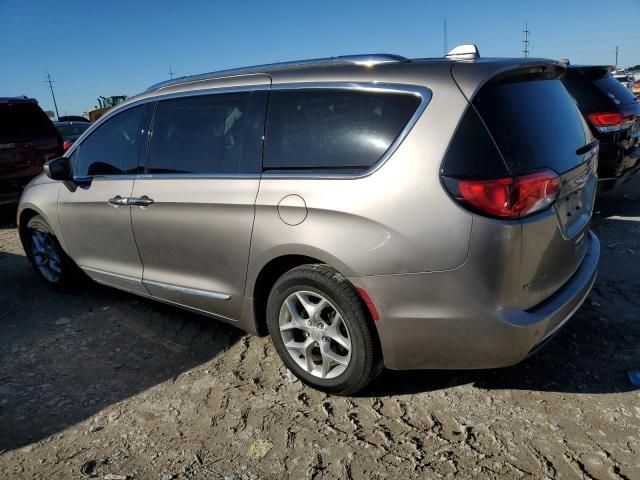 2017 Chrysler Pacifica Touring L Plus