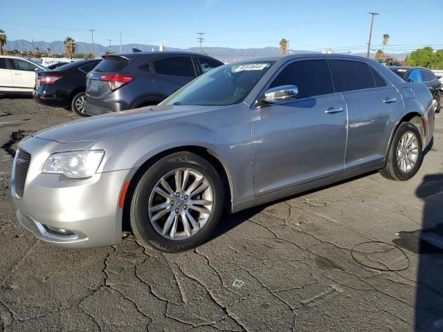 2016 Chrysler 300C