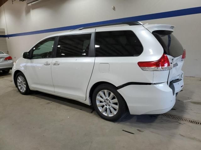 2014 Toyota Sienna XLE