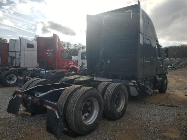 2023 Freightliner Cascadia 126