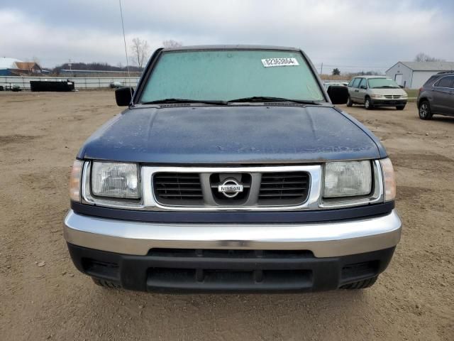 2000 Nissan Frontier King Cab XE