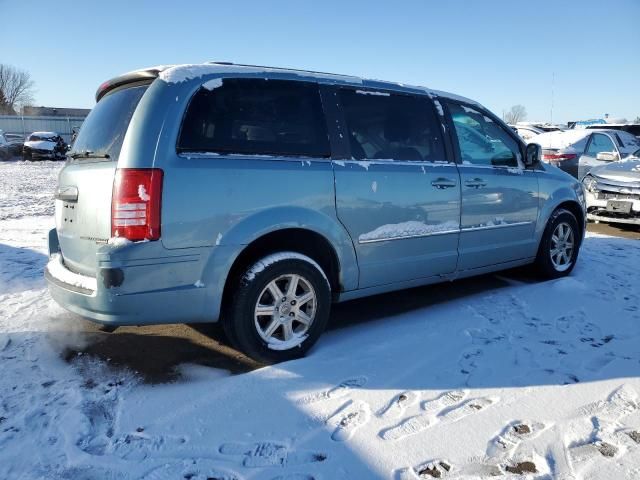 2010 Chrysler Town & Country Touring