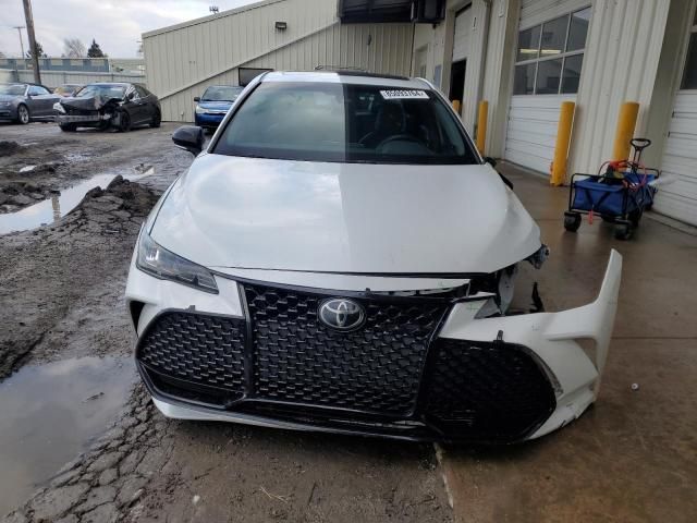 2019 Toyota Avalon XLE