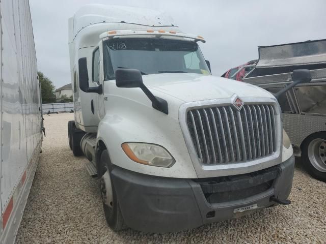 2018 International LT625