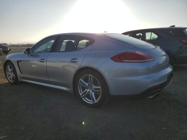 2014 Porsche Panamera 2