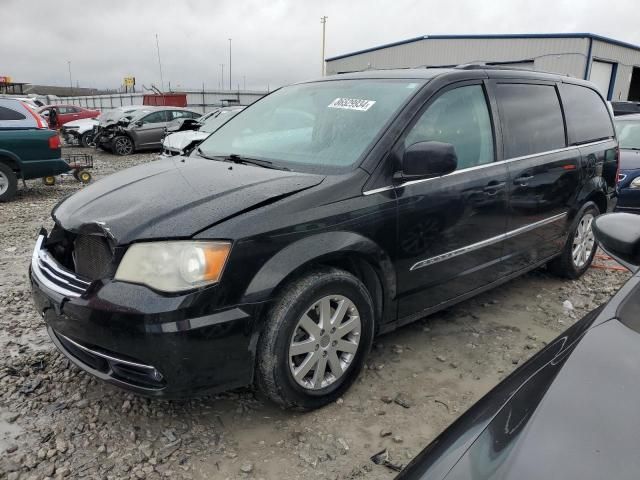 2014 Chrysler Town & Country Touring