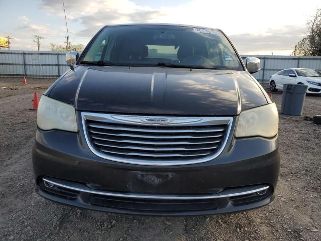 2011 Chrysler Town & Country Touring L