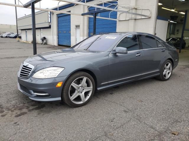 2010 Mercedes-Benz S 550