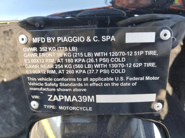 2022 Vespa GTS 300