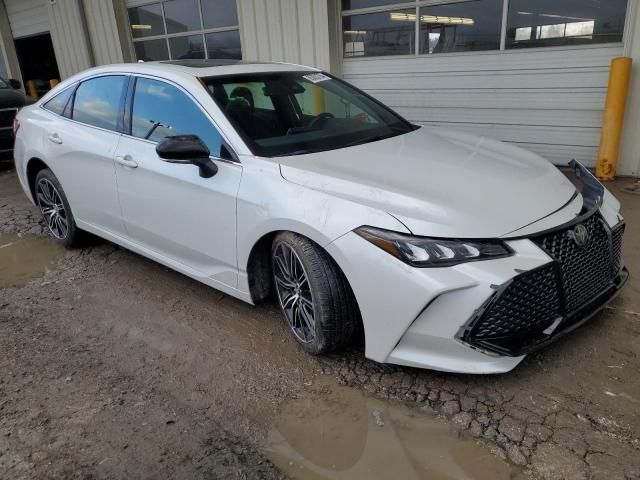 2019 Toyota Avalon XLE