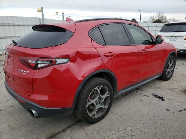 2018 Alfa Romeo Stelvio Sport