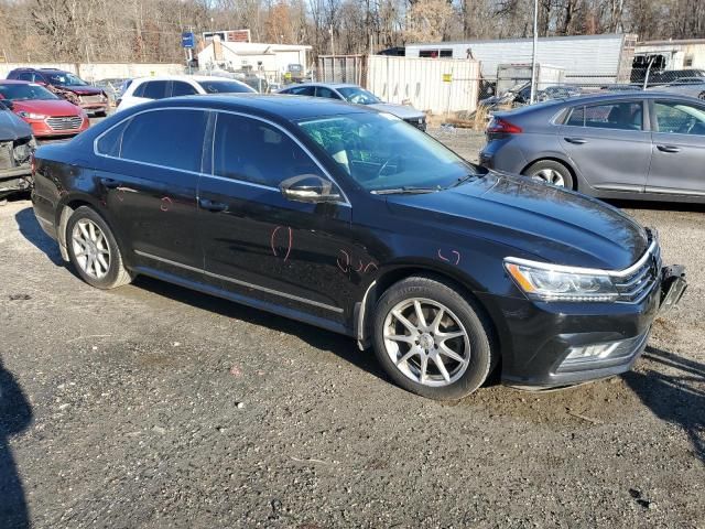 2016 Volkswagen Passat SE