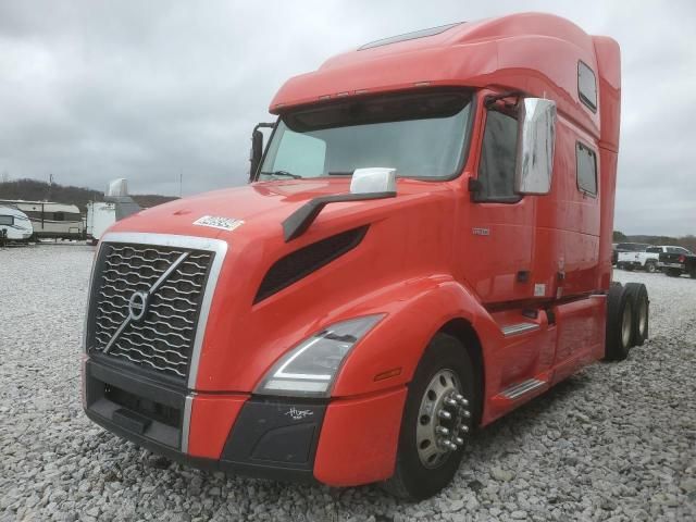 2021 Volvo VN VNL