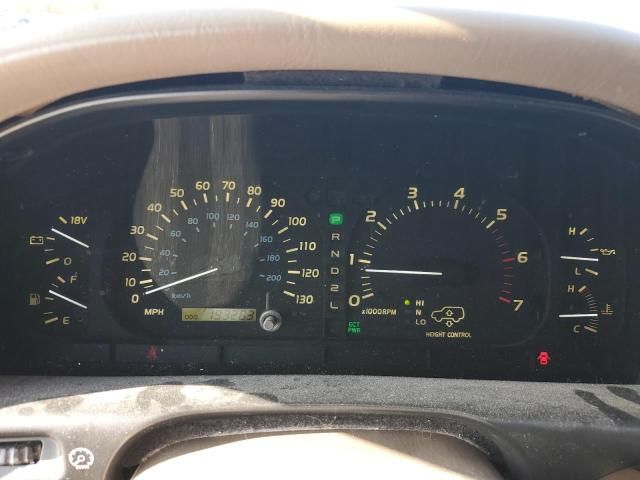 2000 Lexus LX 470