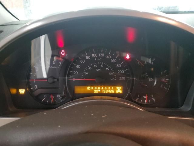 2004 Nissan Titan XE